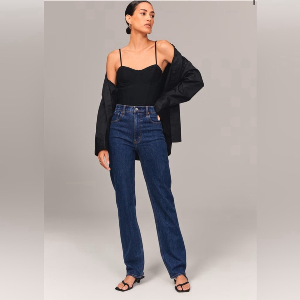 Abercrombie & Fitch Women's Straight Leg Jeans - Dark Blue Curve Love S